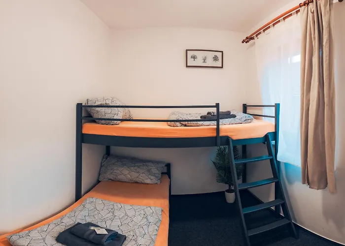 بيت ضيافة V Mastali 3*